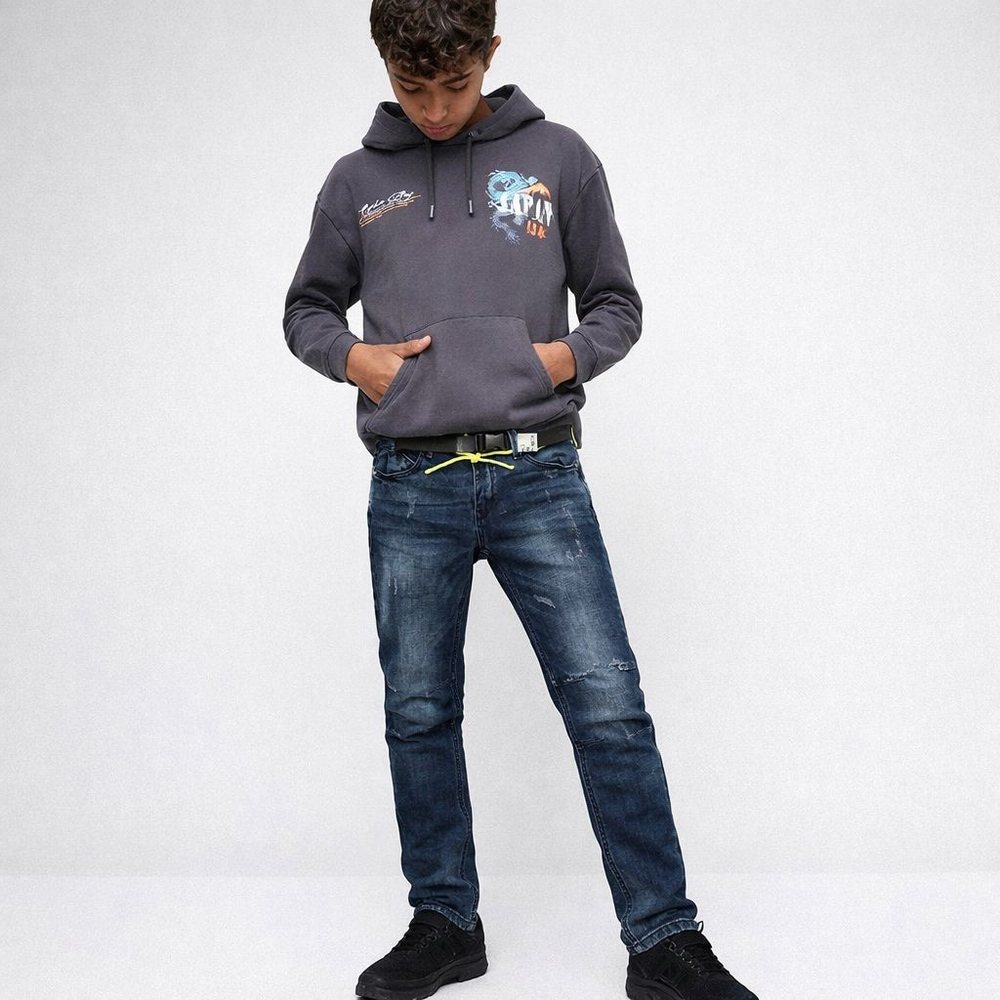 Ativo Boys Slim Fit Jeans Size 14Y Dark Wash Stretch Denim NWOT Belt
